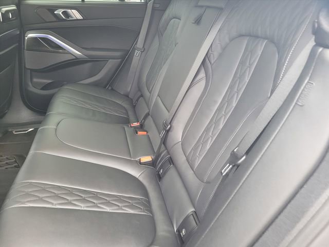 Used 2024 BMW X6 M60i image 13