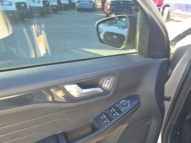 Certified 2023 Ford Escape ST-Line w/ Tech Pack #1 image 10