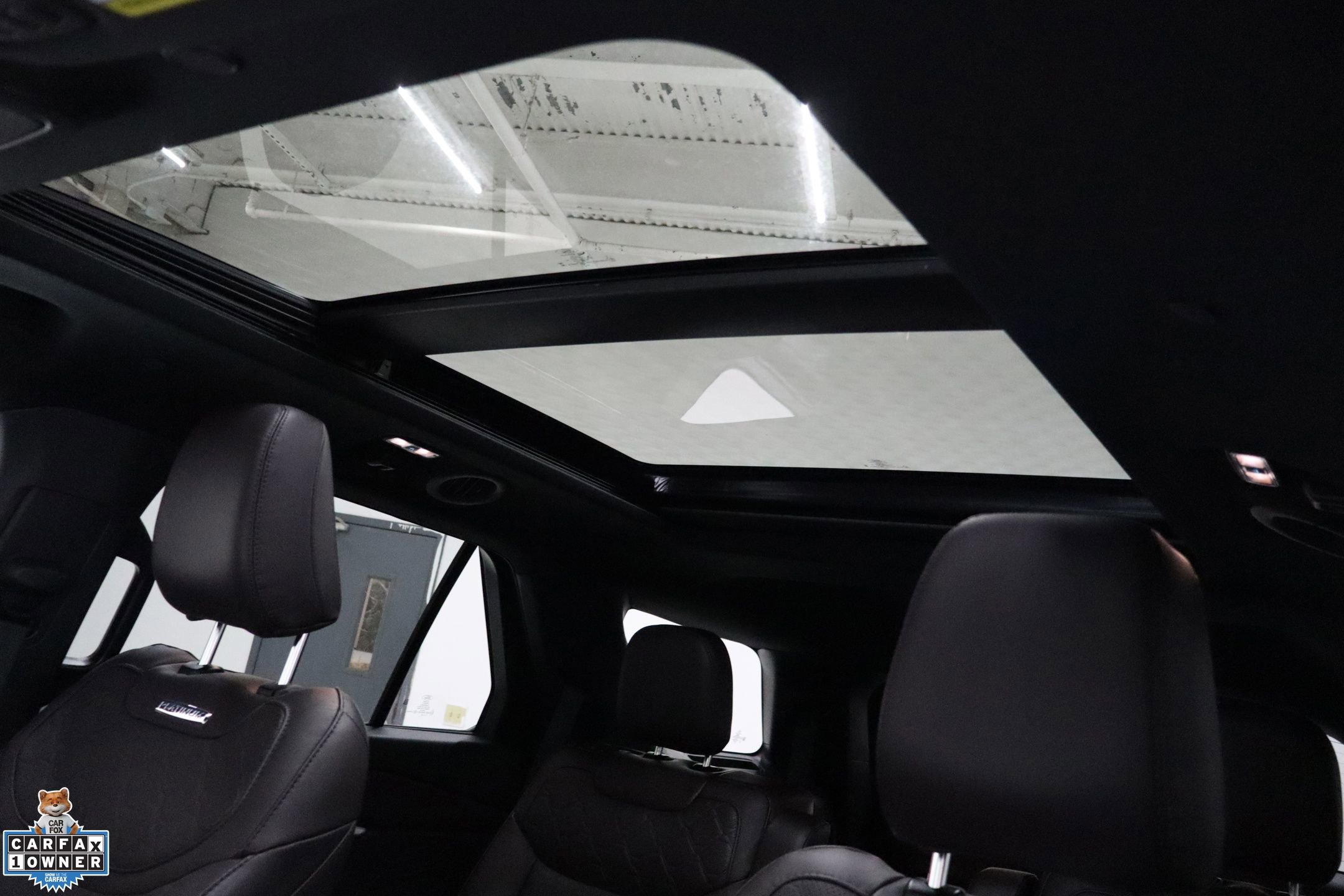 Certified 2025 Ford Explorer Platinum w/ LUX Leather Package image 24