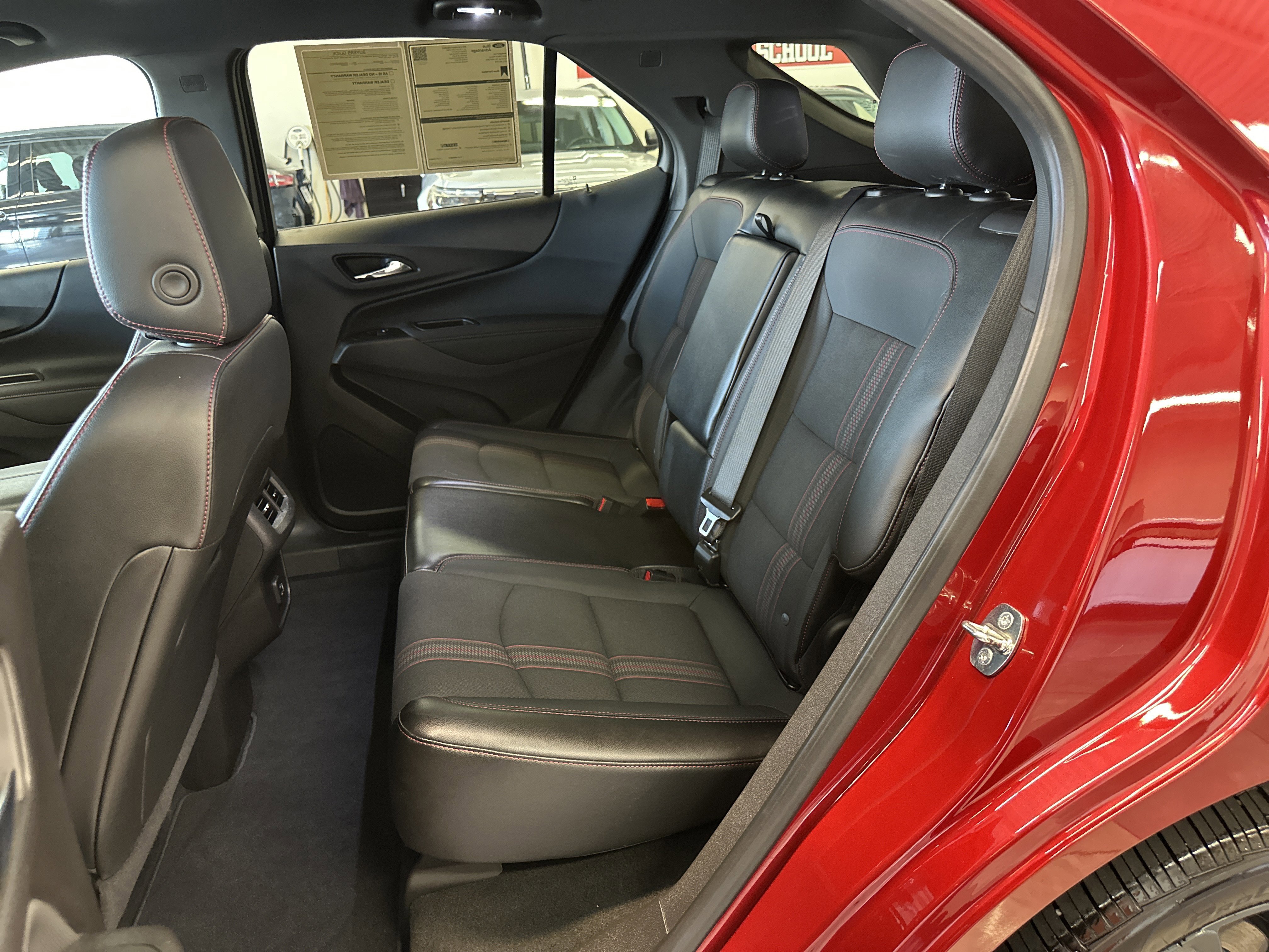 Used 2023 Chevrolet Equinox RS image 14