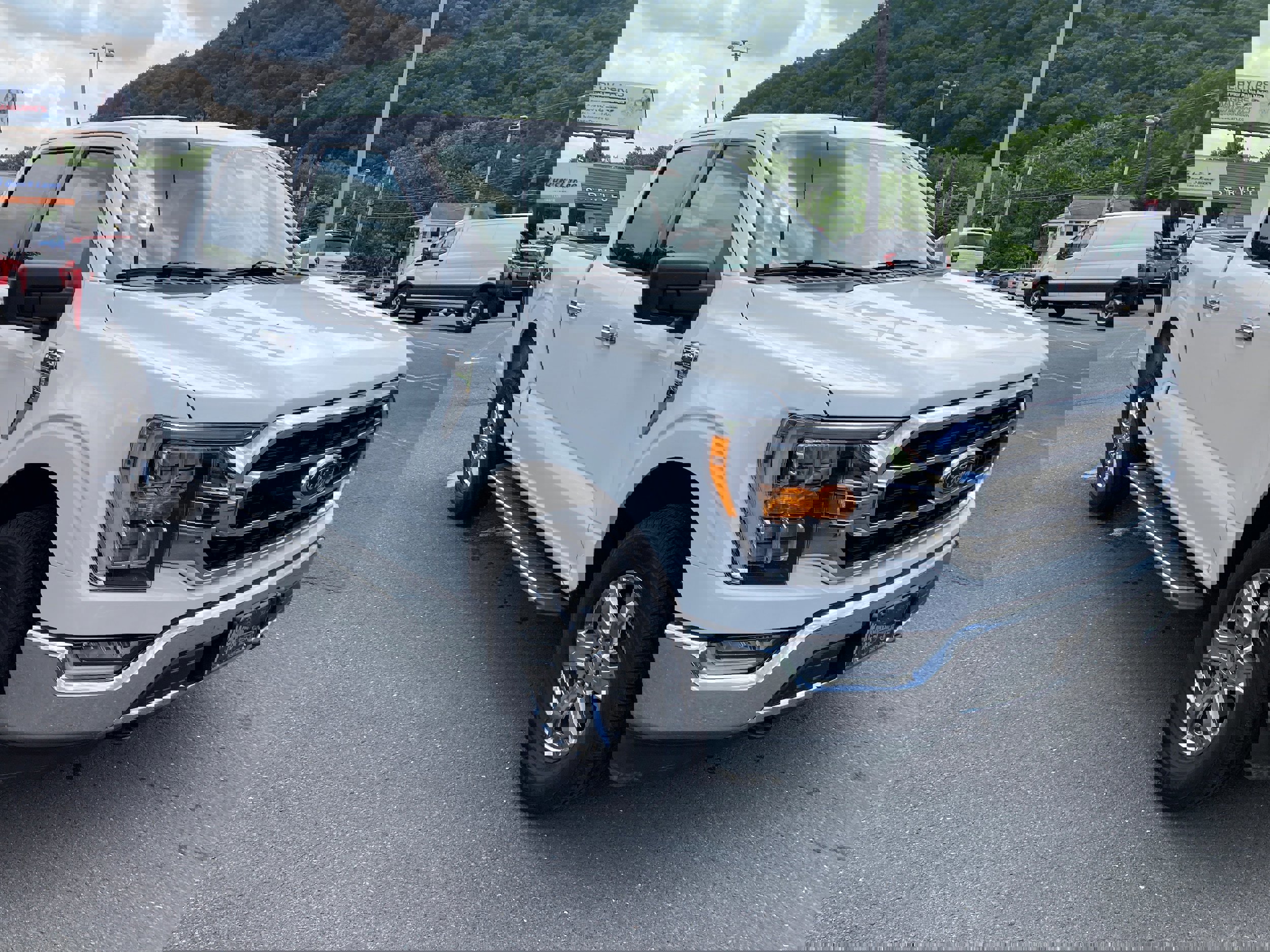 Certified 2022 Ford F150 XLT w/ Equipment Group 302A High image 6