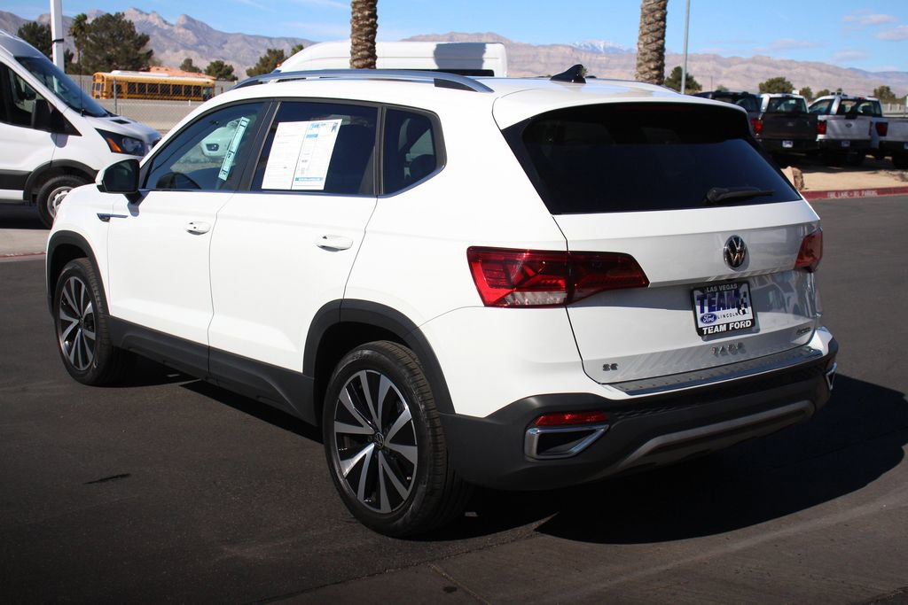 Used 2023 Volkswagen Taos SE image 5
