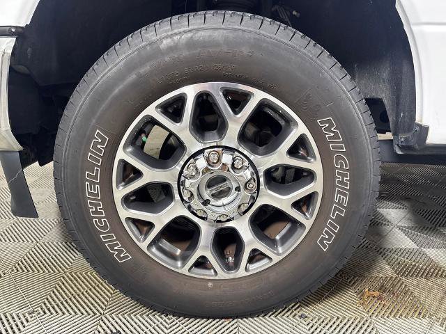 Certified 2022 Ford F250 Lariat w/ Lariat Value Package AWD/4WD image 13