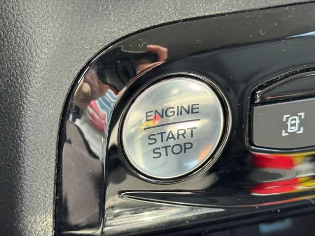 Certified 2023 Ford Escape Platinum AWD/4WD image 16