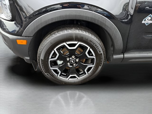 Certified 2025 Ford Bronco Sport Outer Banks w/ Outer Banks Tech Package+ AWD/4WD image 25