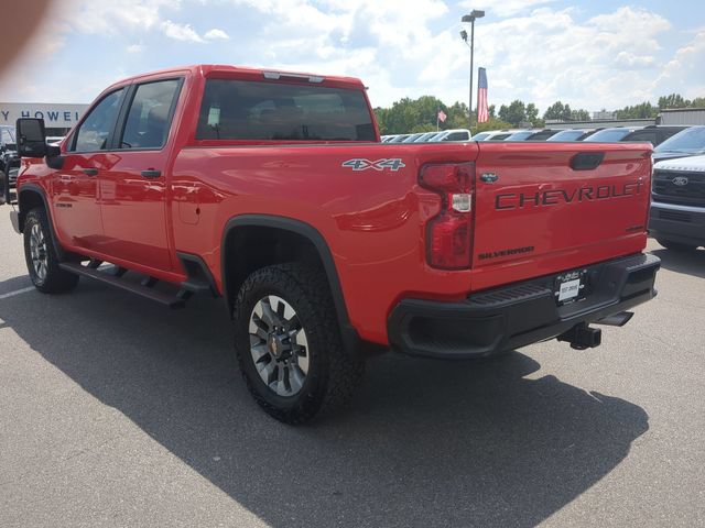 Used 2022 Chevrolet Silverado 2500 Custom w/ Custom Value Package AWD/4WD image 6