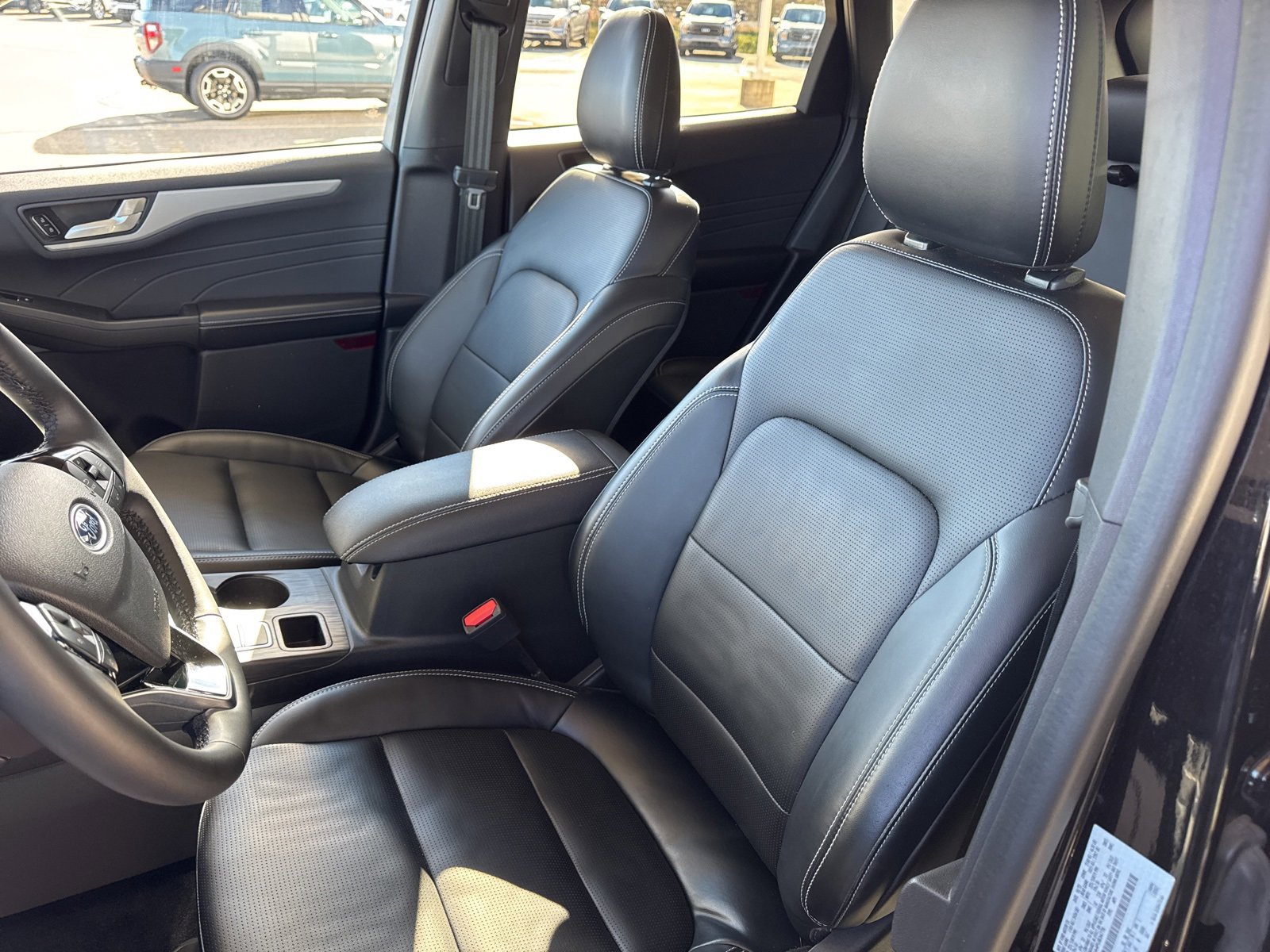 Certified 2023 Ford Escape Platinum image 23