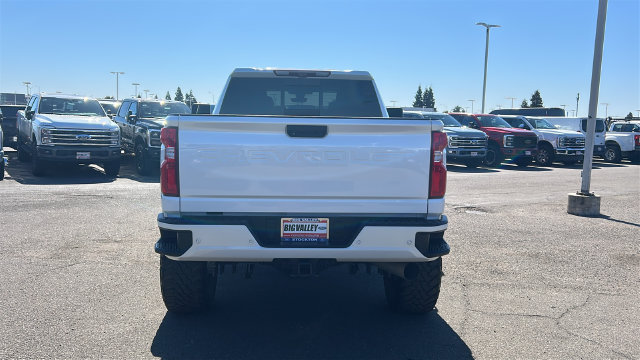 Used 2021 Chevrolet Silverado 2500 High Country AWD/4WD image 4