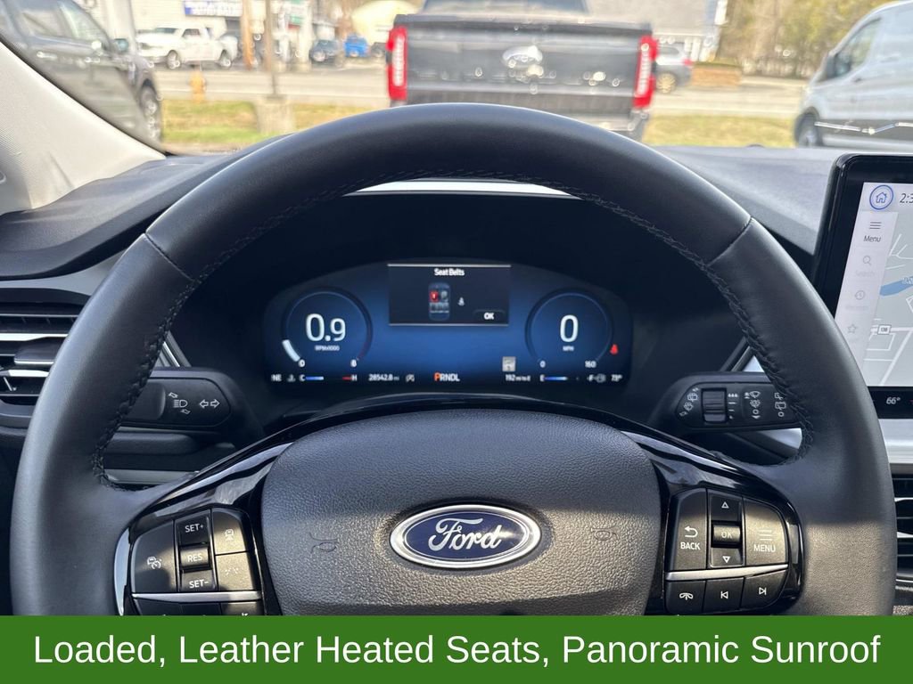 Certified 2024 Ford Escape Platinum AWD/4WD image 28