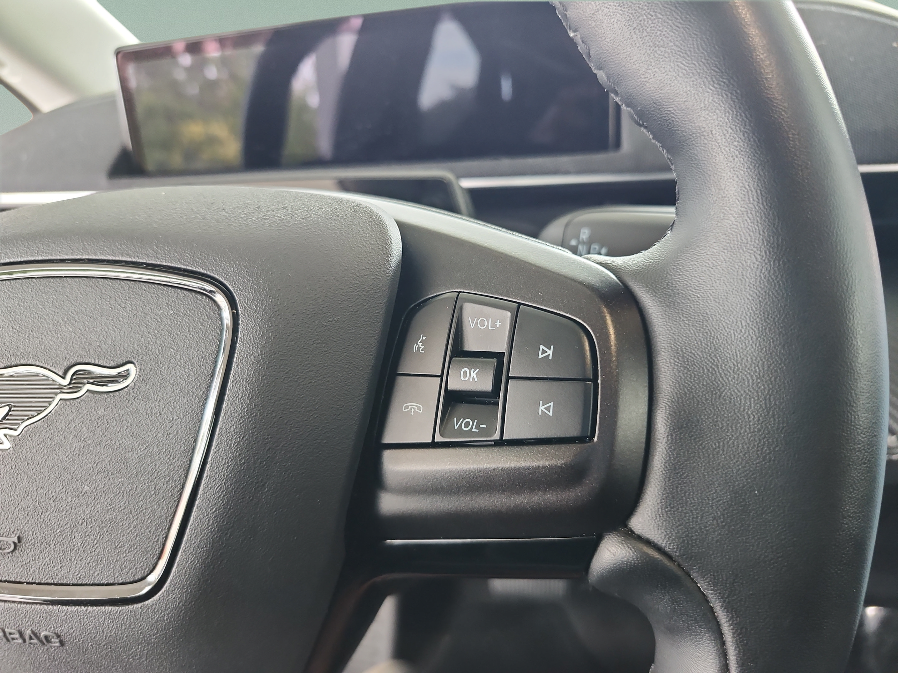 Certified 2025 Ford Mustang Mach-E Select RWD image 24