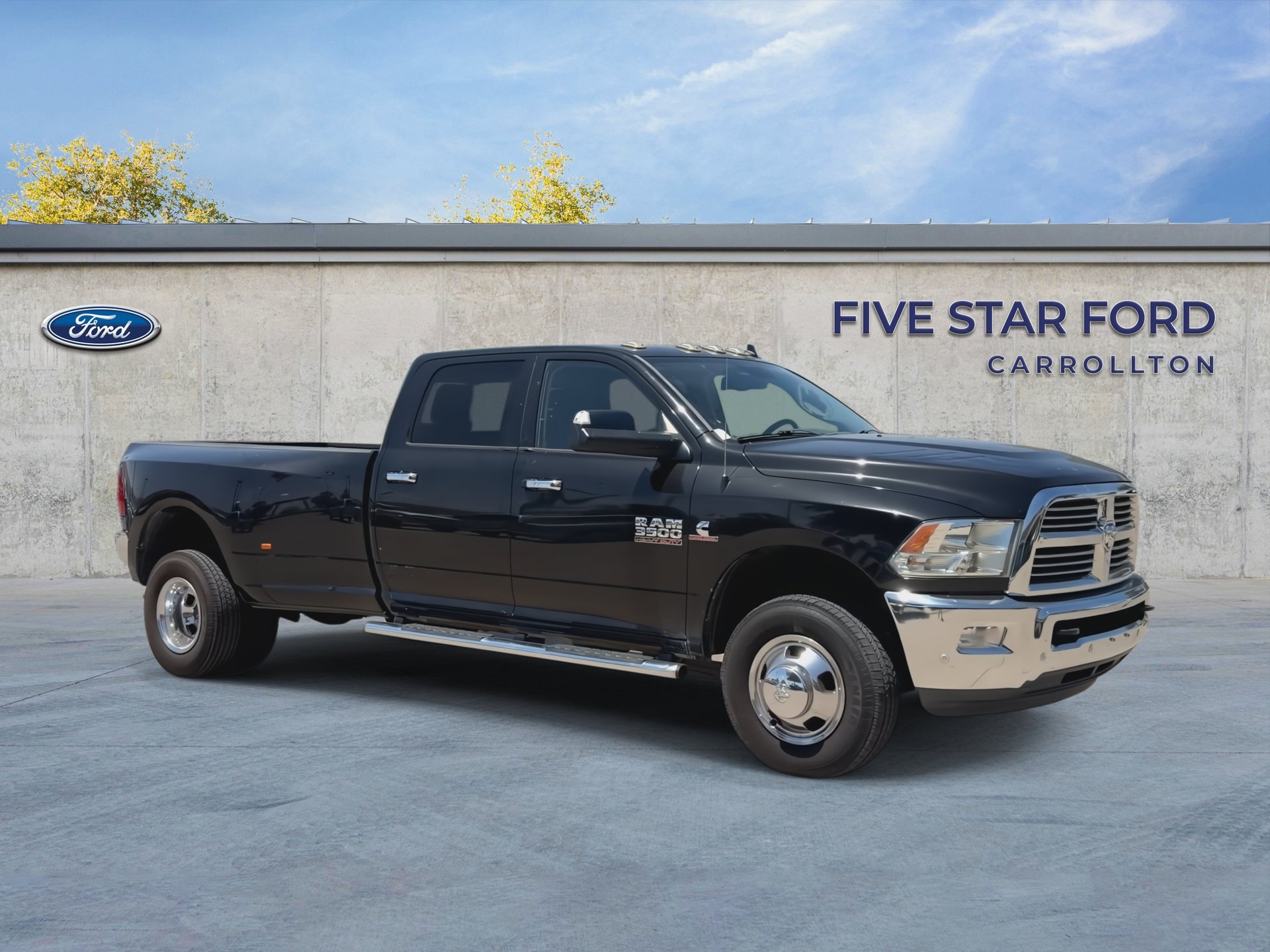 Used 2017 RAM 3500 Big Horn AWD/4WD image 2