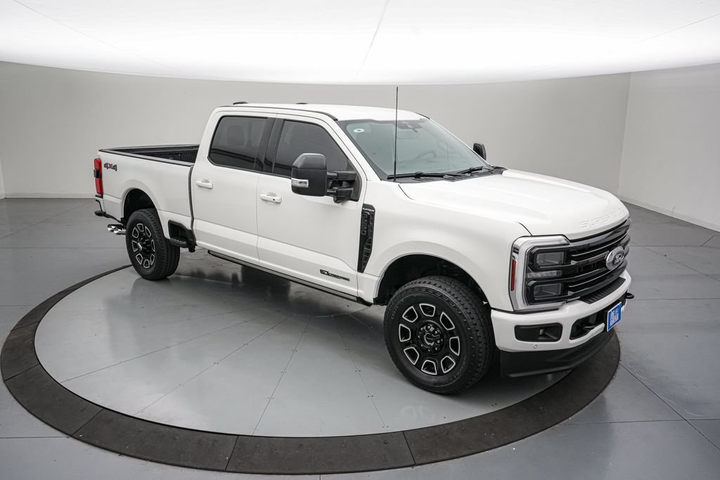 Certified 2025 Ford F250 Platinum AWD/4WD image 2