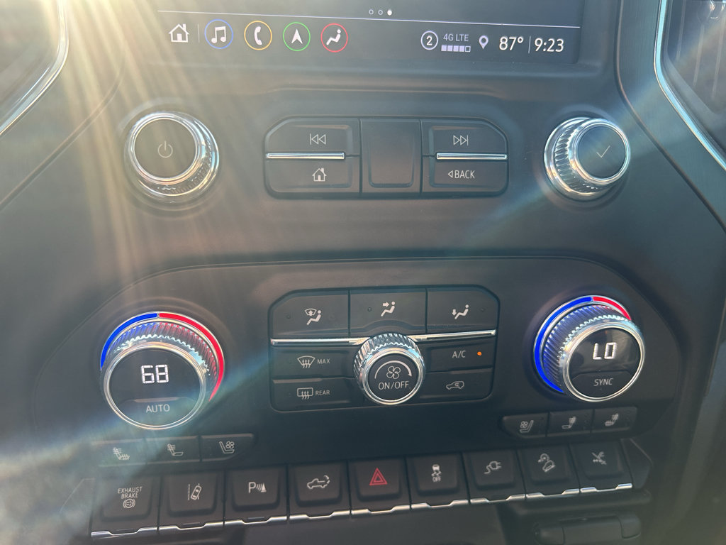 Used 2023 GMC Sierra 2500 AT4 w/ AT4 Premium Plus Package AWD/4WD image 30