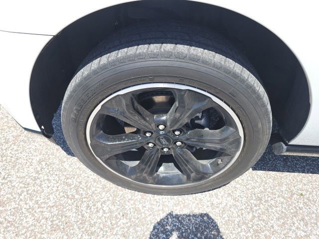 Certified 2023 Ford Expedition Limited RWD image 7