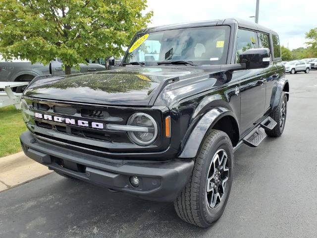 Certified 2023 Ford Bronco Outer Banks AWD/4WD image 1