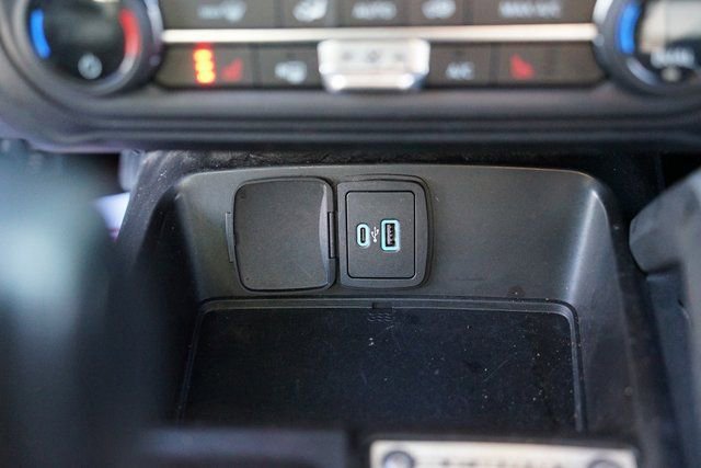 Certified 2024 Ford Bronco Outer Banks AWD/4WD image 17