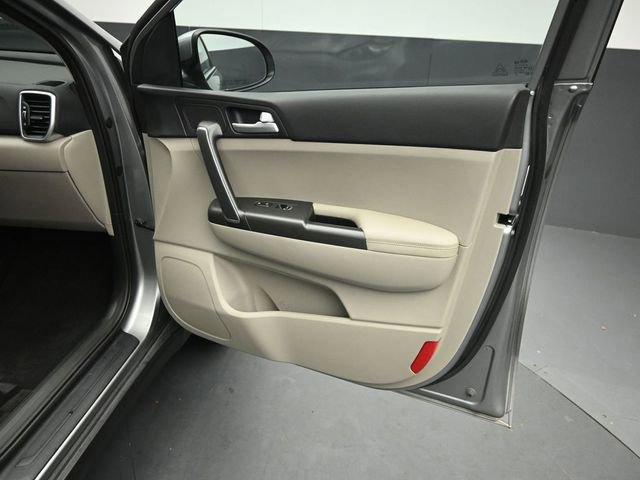 Used 2021 Kia Sportage LX image 48