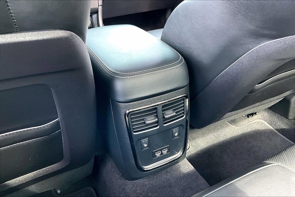 Used 2022 Dodge Charger SRT Hellcat w/ Harman/Kardon Audio Group RWD image 33