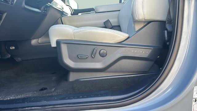 Certified 2025 Ford Expedition Platinum image 14