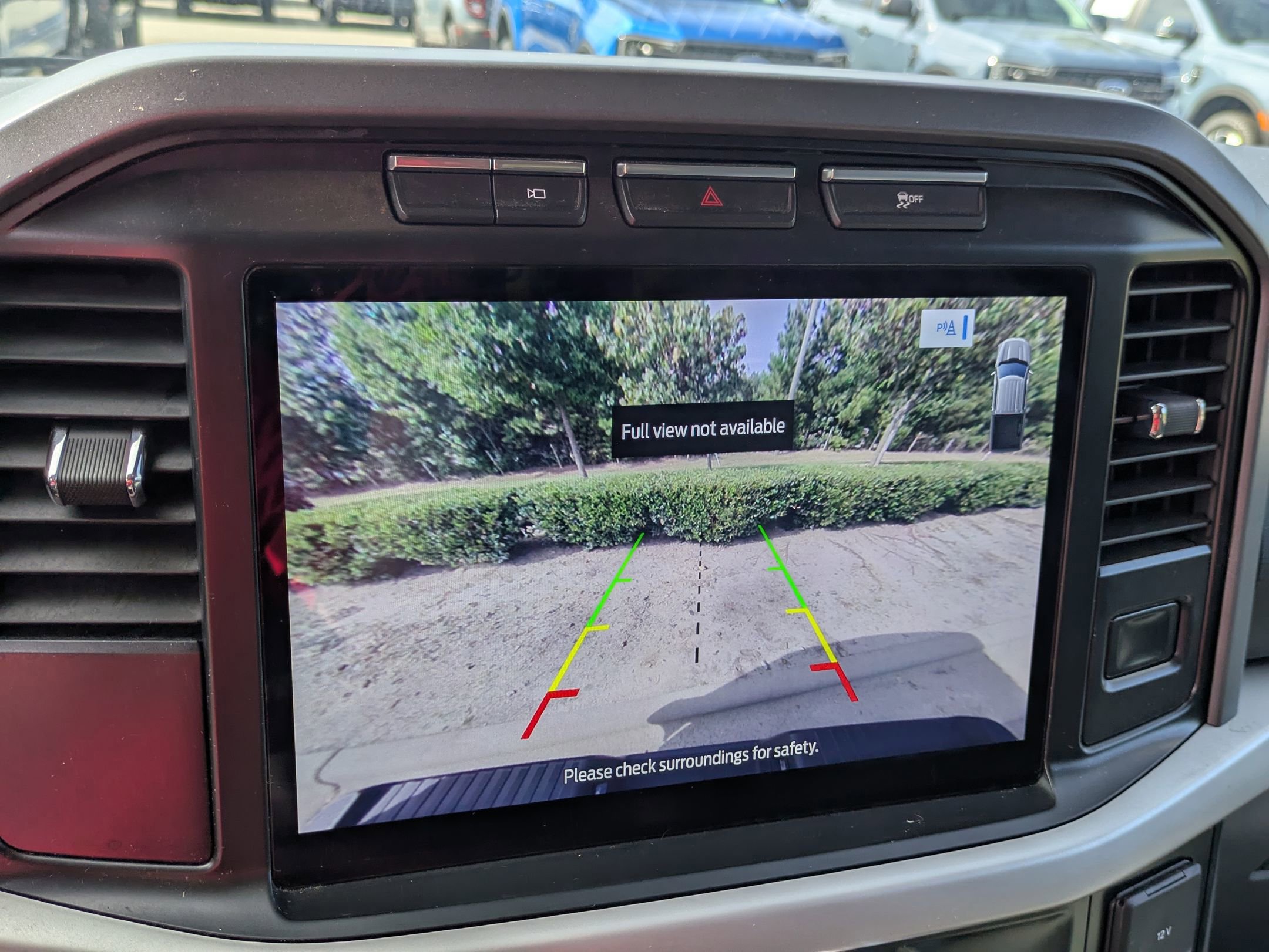 Certified 2022 Ford F150 XLT w/ Equipment Group 302A High image 26