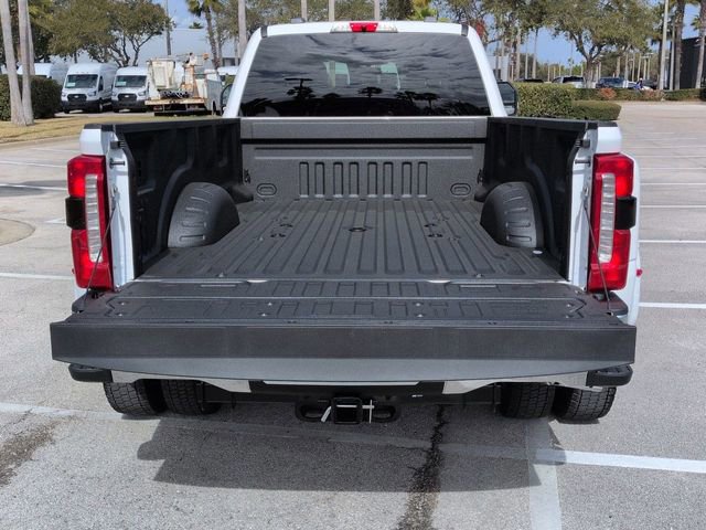 Certified 2026 Ford F450 Lariat w/ Chrome Package image 13