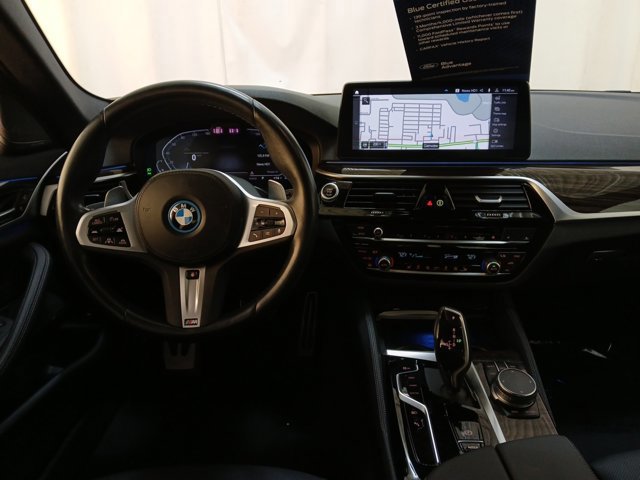 Used 2023 BMW 530e xDrive 530E XDRIVE w/ Premium Package image 9