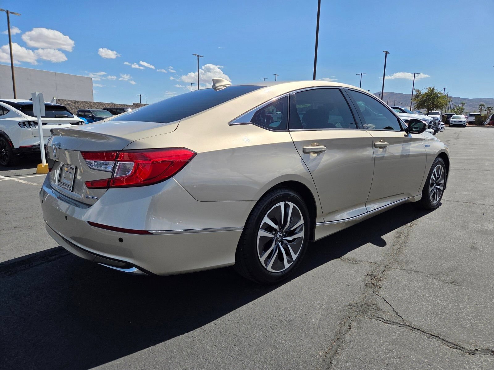 Used 2019 Honda Accord EX-L image 6