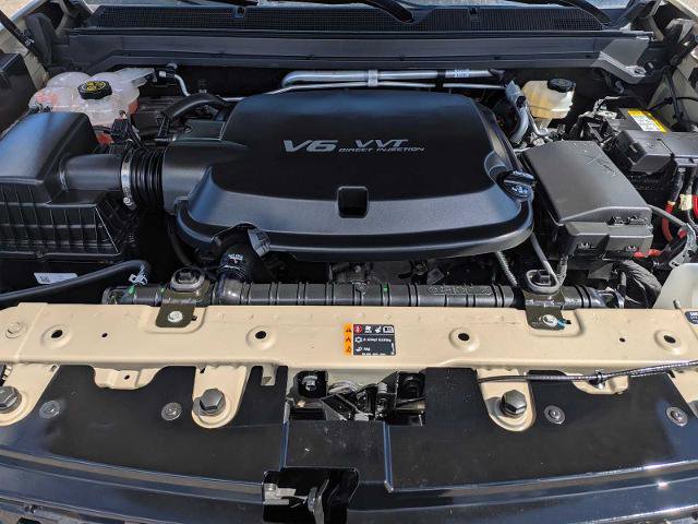 Used 2022 Chevrolet Colorado ZR2 AWD/4WD image 14