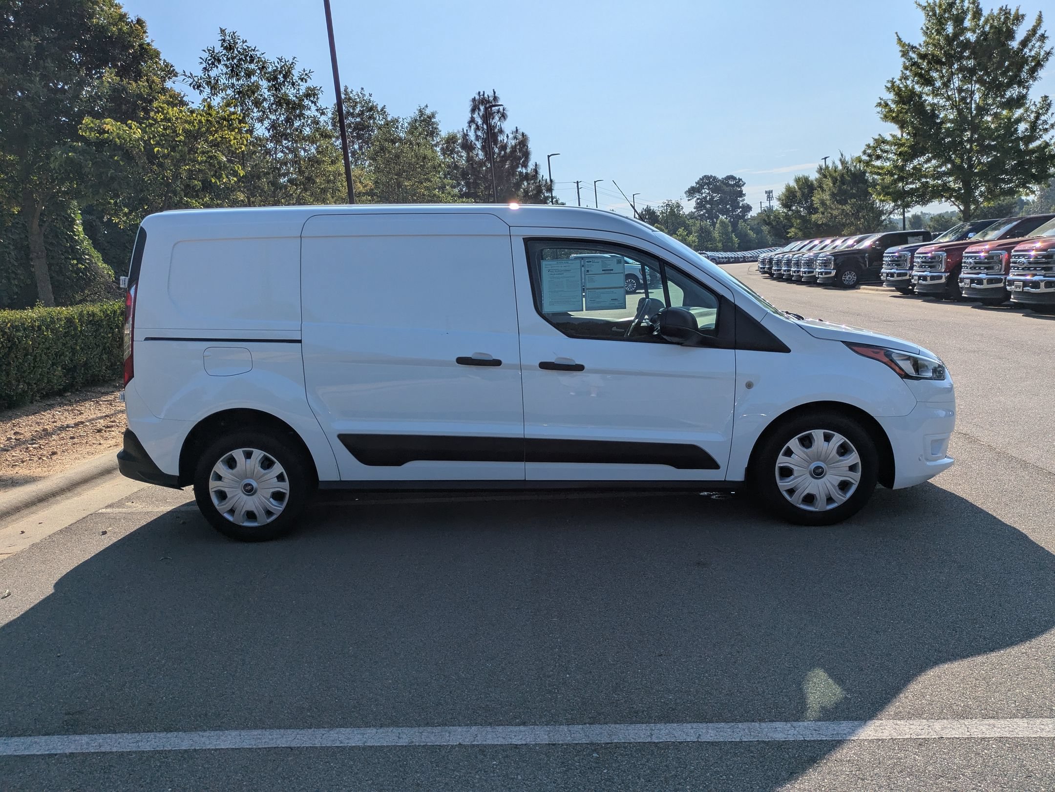 Certified 2023 Ford Transit Connect XLT FWD image 3