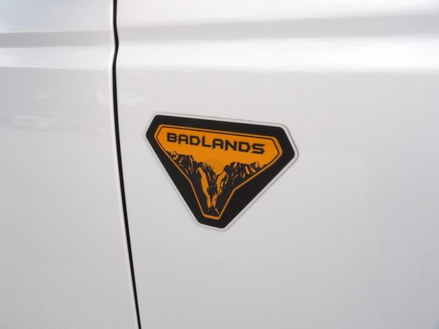 Certified 2025 Ford Bronco Badlands AWD/4WD image 11