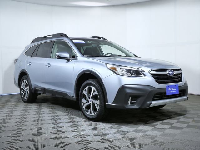 Used 2022 Subaru Outback Limited AWD/4WD video 1