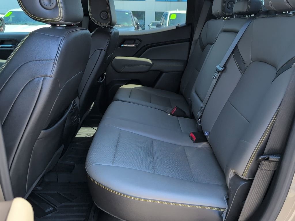 Used 2023 Chevrolet Colorado ZR2 w/ ZR2 Convenience Package III image 12