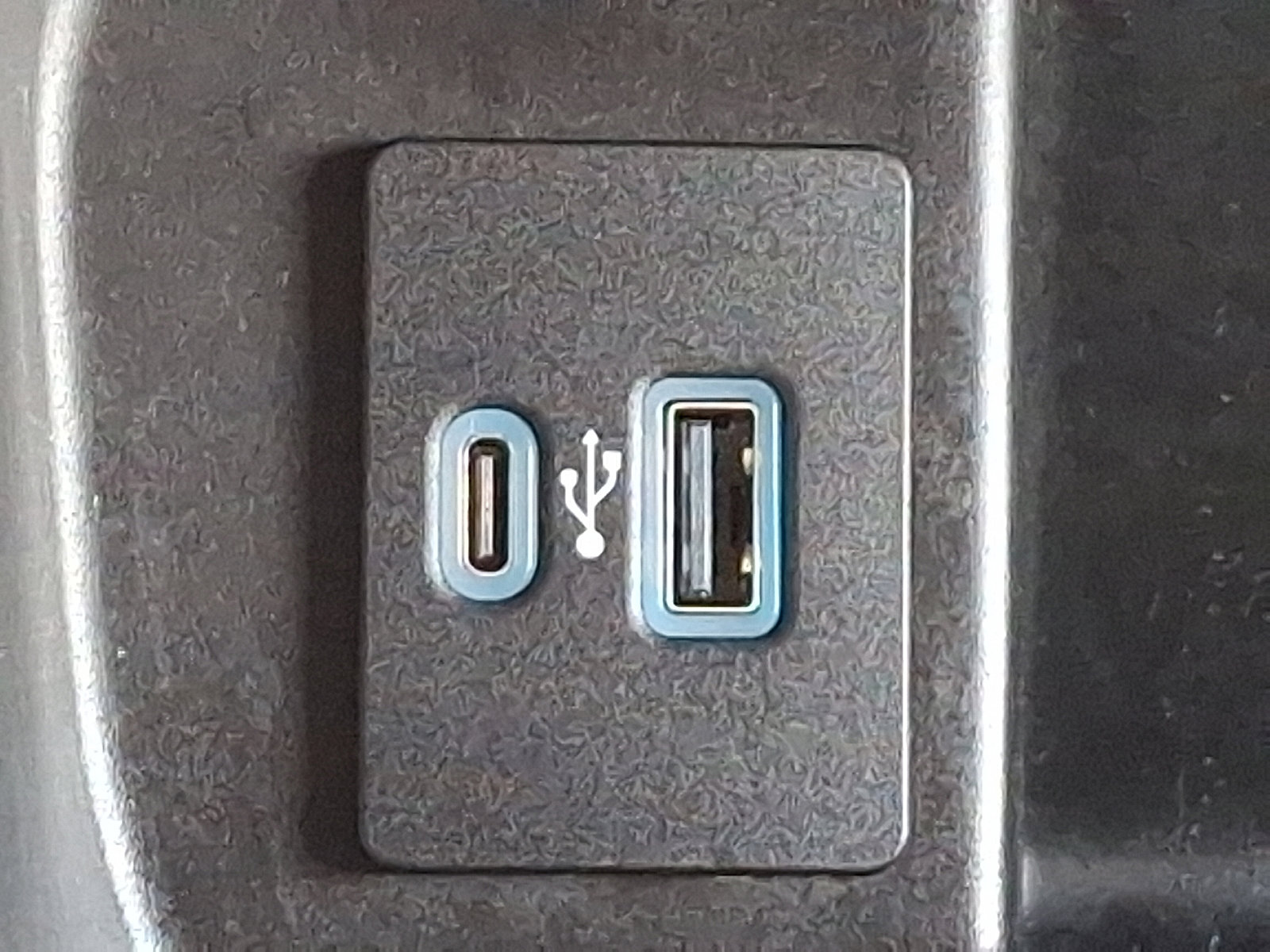 Certified 2023 Ford F150 XLT w/ Equipment Group 302A High image 25