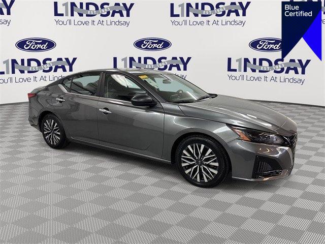 Used 2024 Nissan Altima 2.5 SV