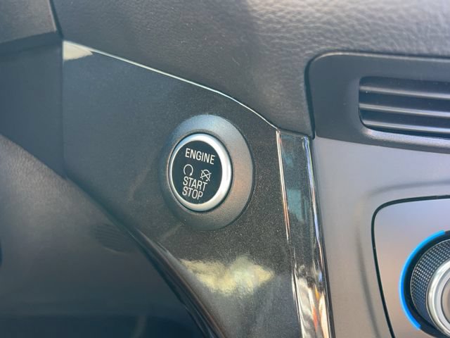 Certified 2017 Ford Escape Titanium AWD/4WD image 28
