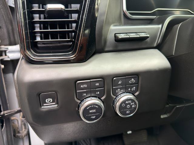 Used 2024 GMC Sierra 2500 AT4X w/ AT4X AEV Edition AWD/4WD image 27