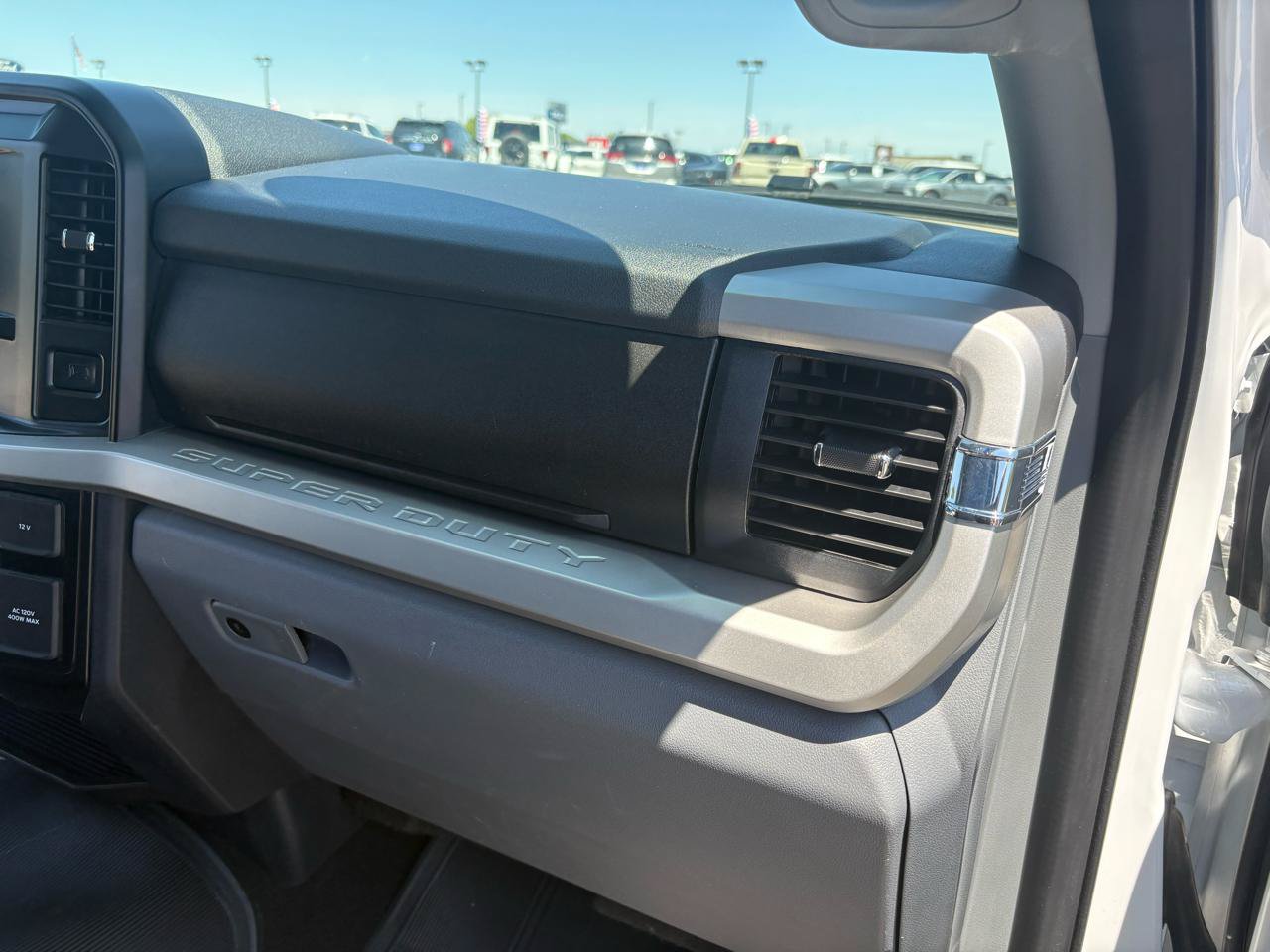 Certified 2025 Ford F250 XLT AWD/4WD image 42