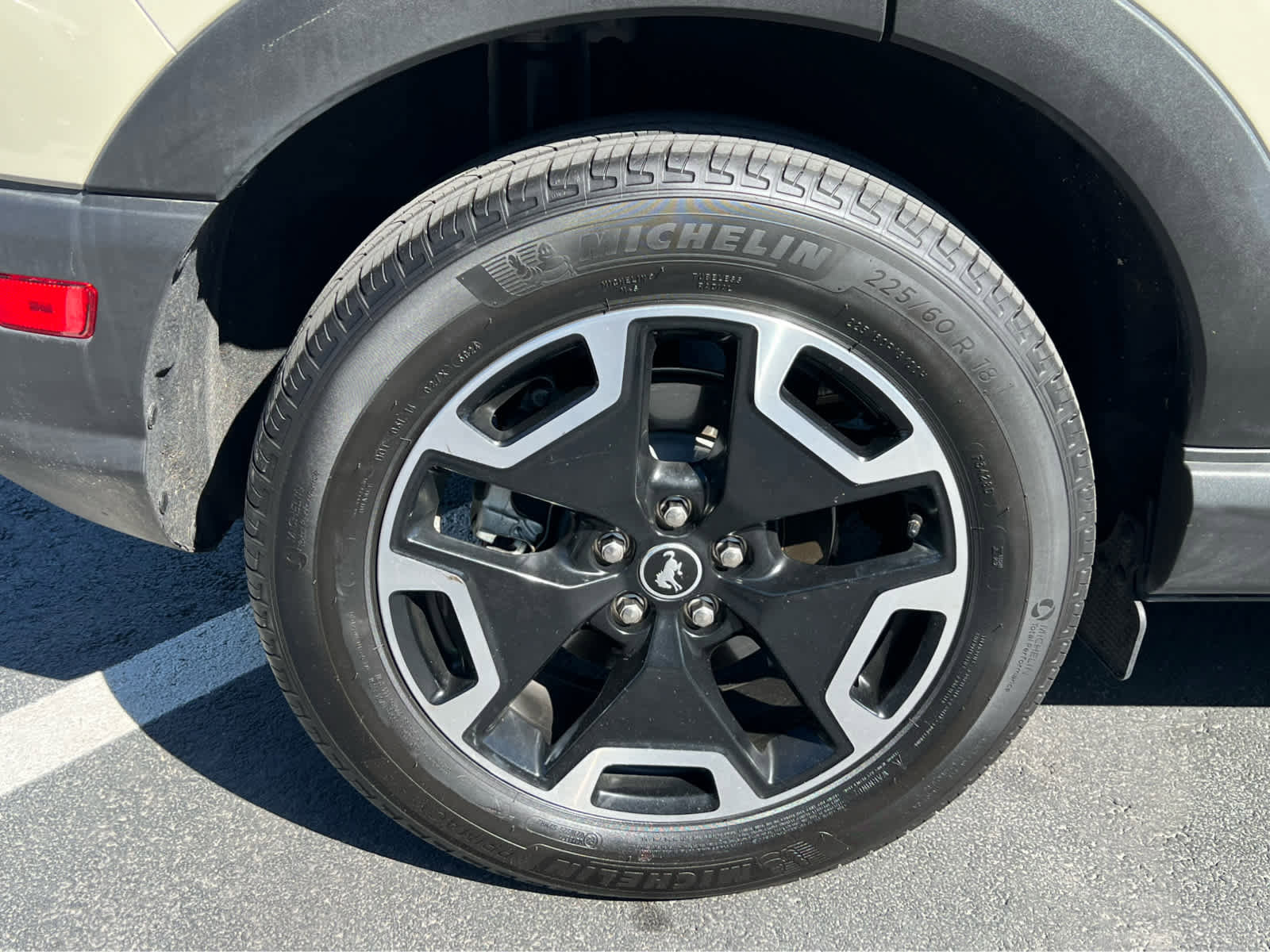 Certified 2024 Ford Bronco Sport Outer Banks w/ Tech Package AWD/4WD image 15
