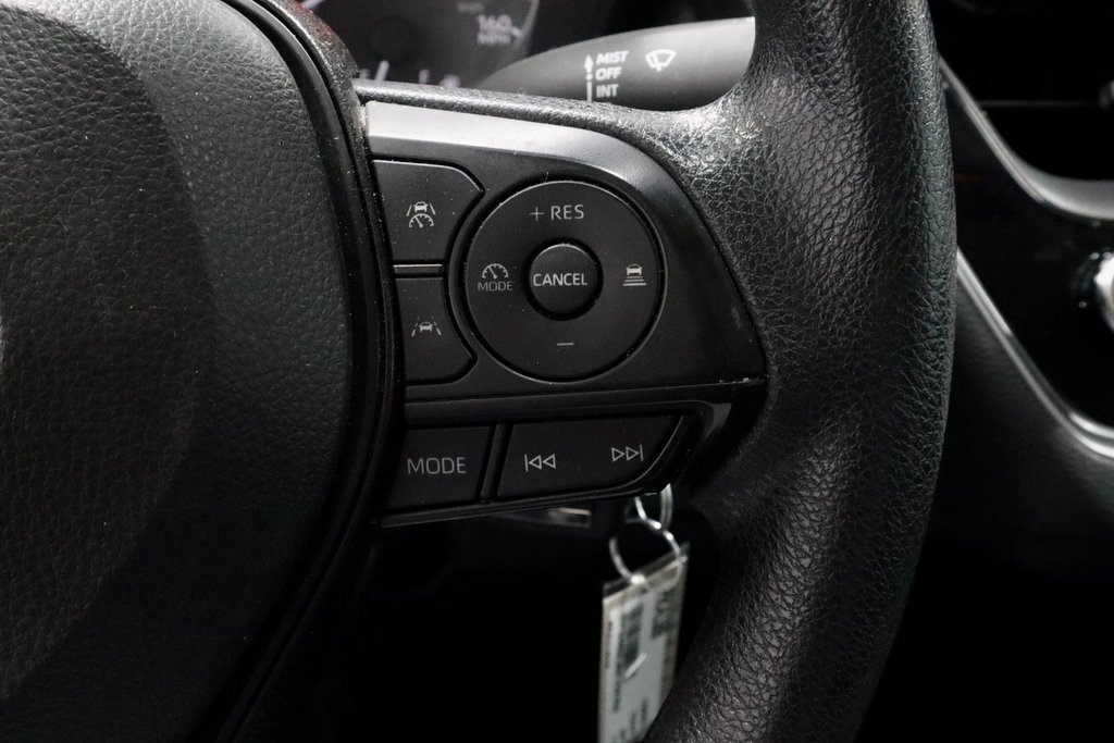 Used 2024 Toyota Corolla LE image 29