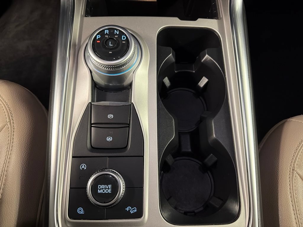 Certified 2024 Ford Explorer Limited AWD/4WD image 16