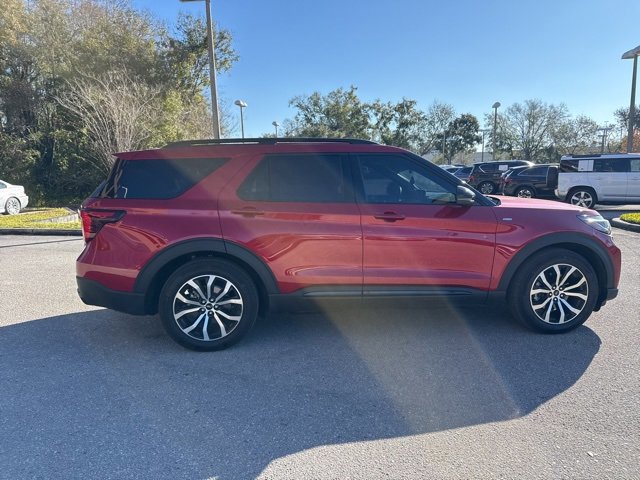 Certified 2025 Ford Explorer ST-Line w/ Premium Package image 6