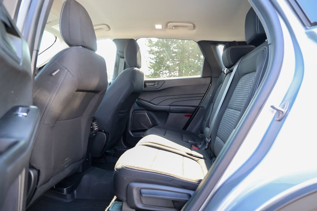Certified 2023 Ford Escape Active w/ Cold Weather Package FWD image 38