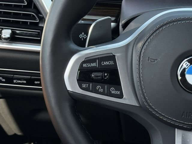 Used 2024 BMW X7 xDrive40i w/ M Sport Package AWD/4WD image 13