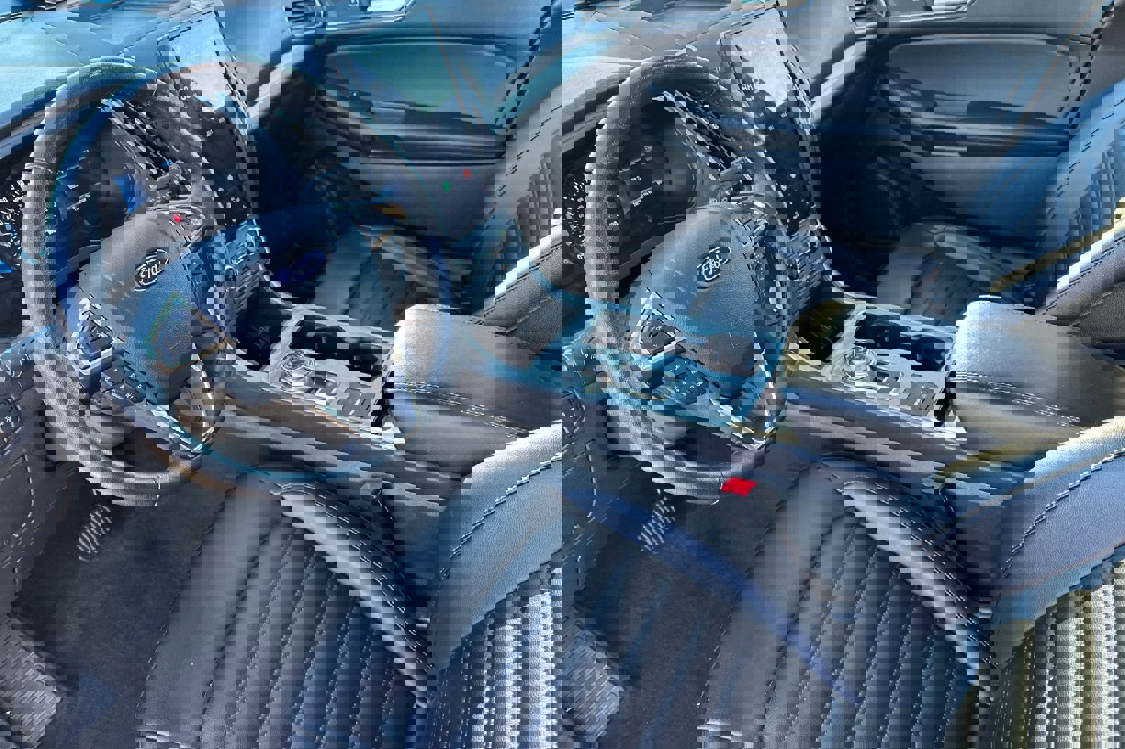 Certified 2023 Ford Edge SEL image 11