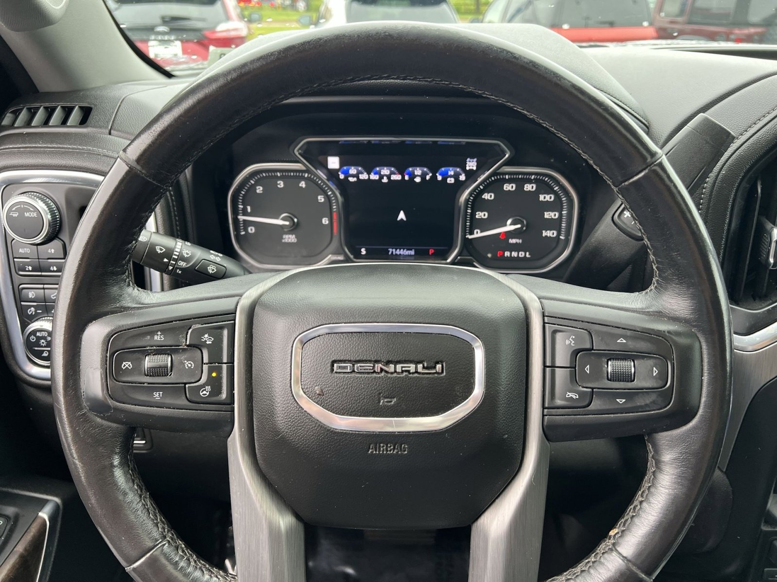 Used 2022 GMC Sierra 2500 Denali w/ Denali Ultimate Package AWD/4WD image 24