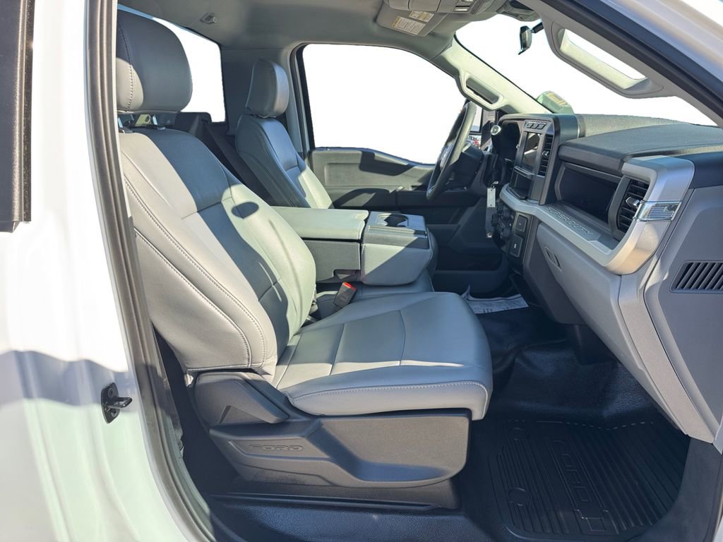 Certified 2024 Ford F250 XL w/ XL Off-Road Package image 18