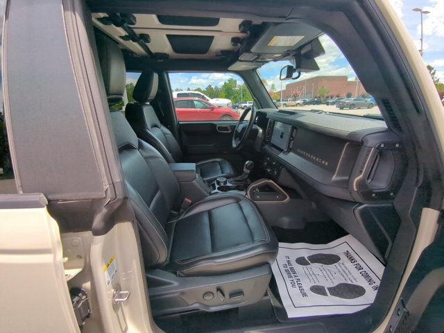 Certified 2025 Ford Bronco Badlands AWD/4WD image 26