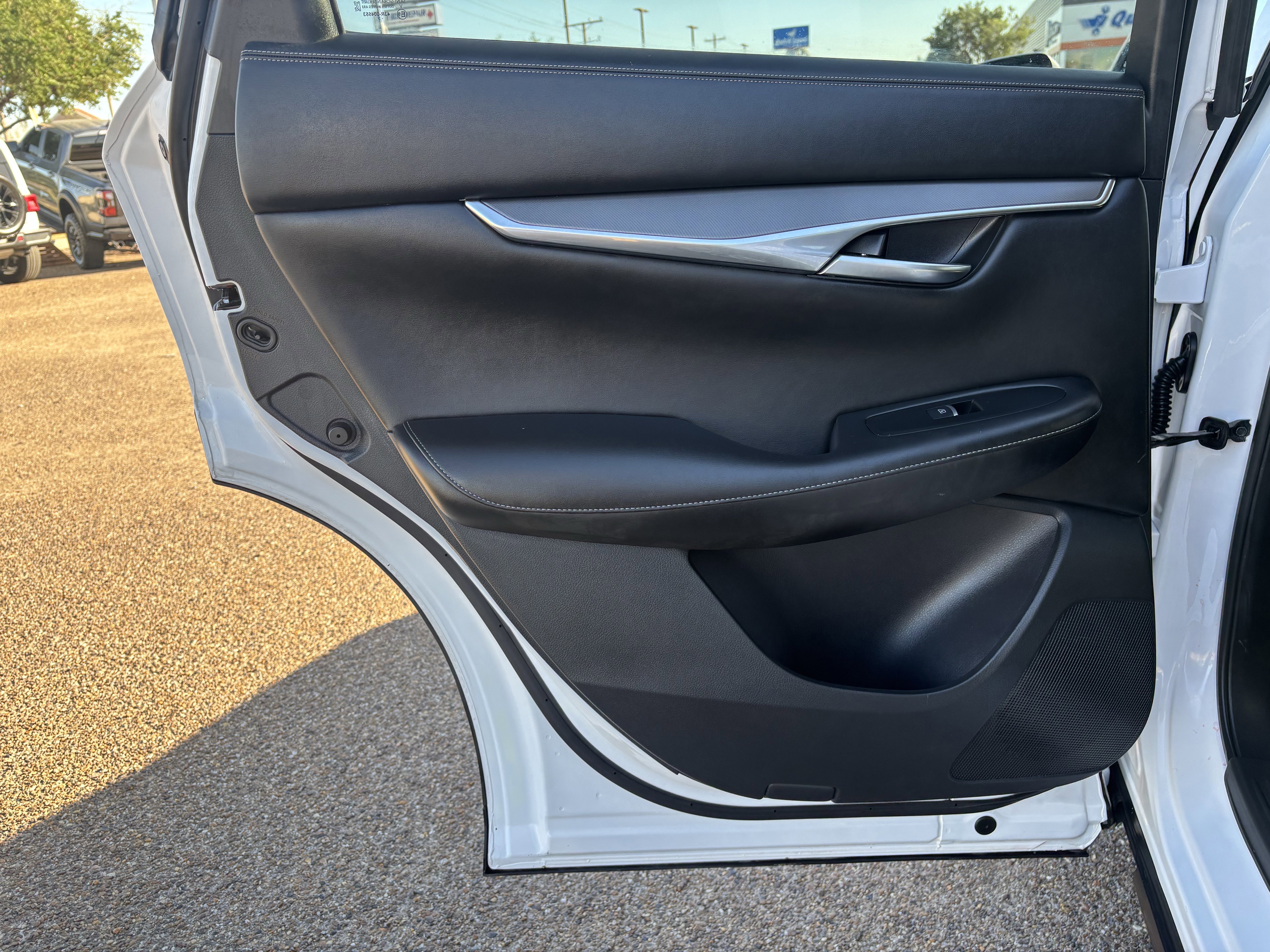 Used 2024 INFINITI QX50 Pure image 14