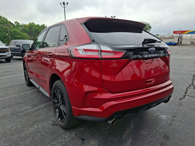 Certified 2021 Ford Edge ST-Line AWD/4WD image 5
