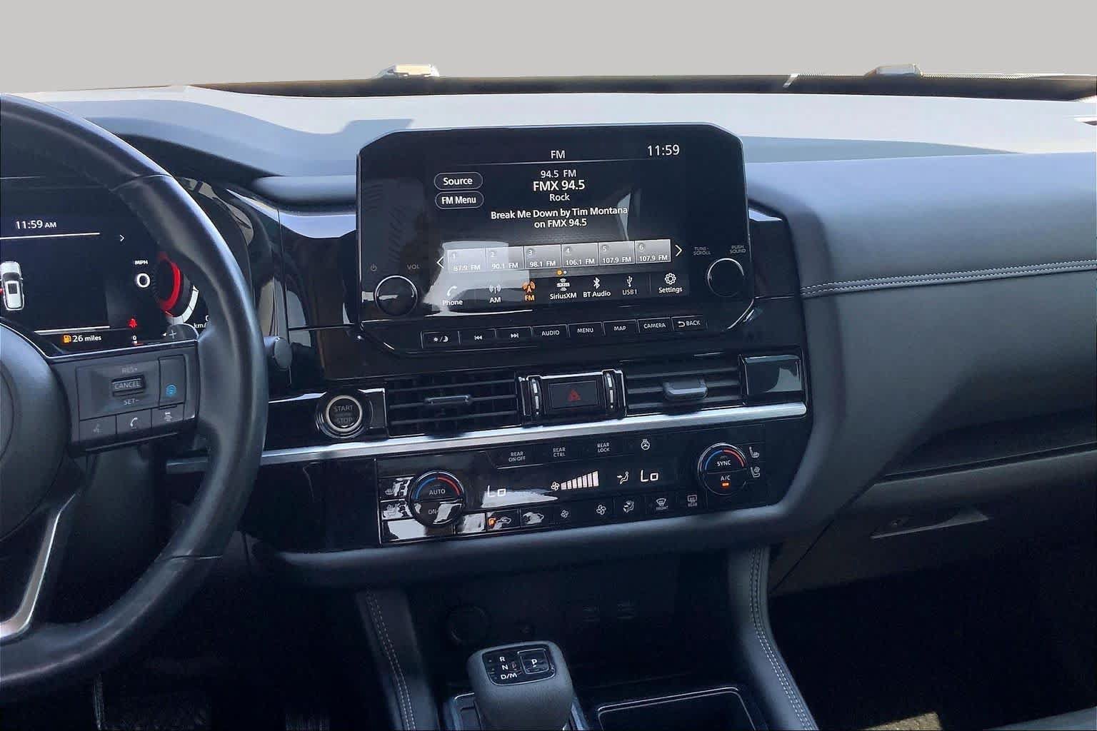 Used 2024 Nissan Pathfinder Platinum FWD image 6